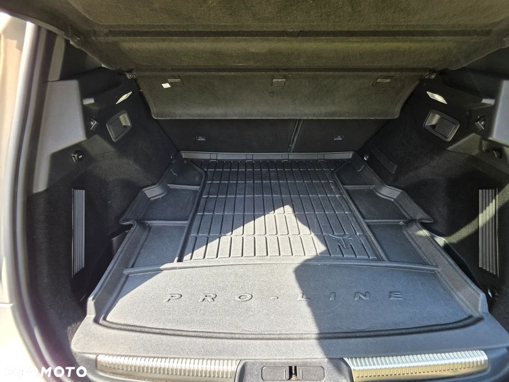 DS Automobiles DS 7 Crossback - 14