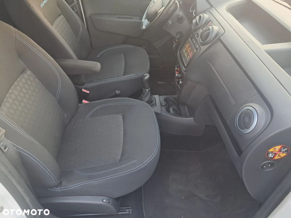 Dacia Dokker 1.2 TCe Stepway - 11