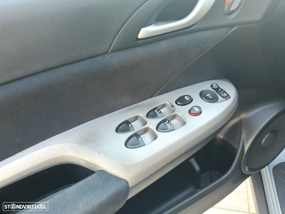 Honda Civic 2.2i-CTDi DPF Sport - 6