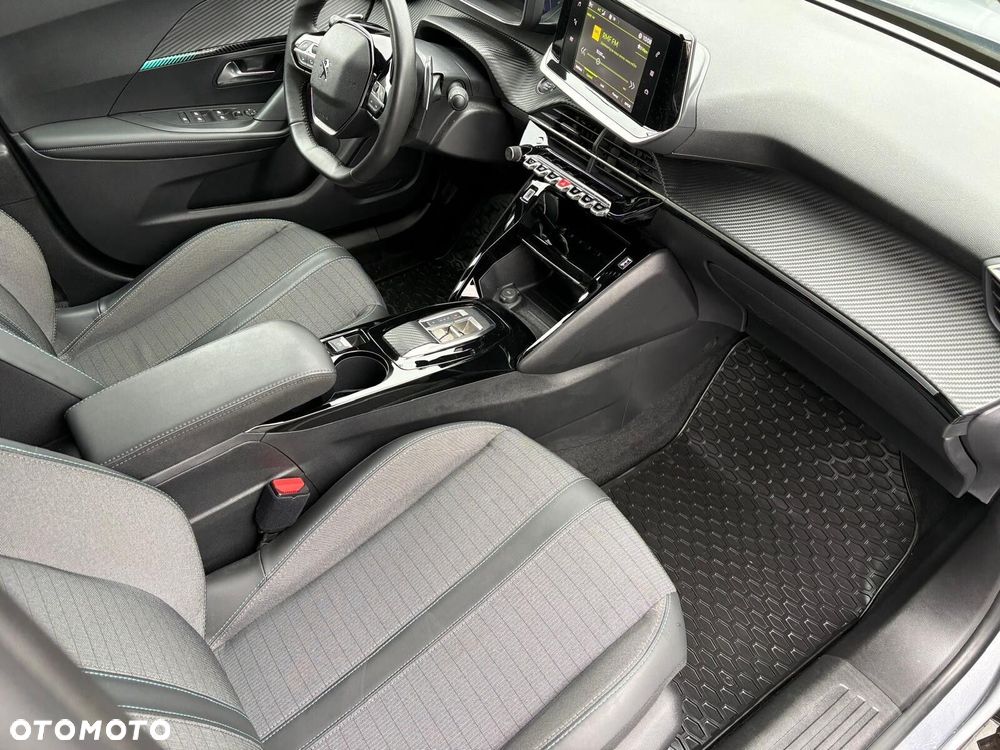 Peugeot 2008 - 15