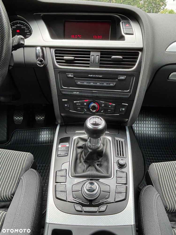Audi A4 Avant - 8