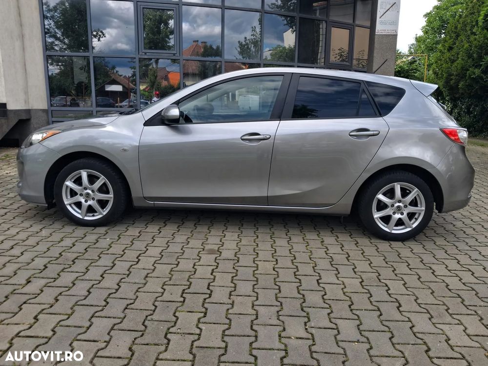 Mazda 3 - 3