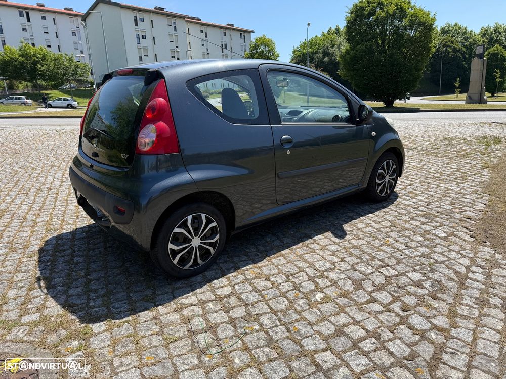 Peugeot 107 - 11