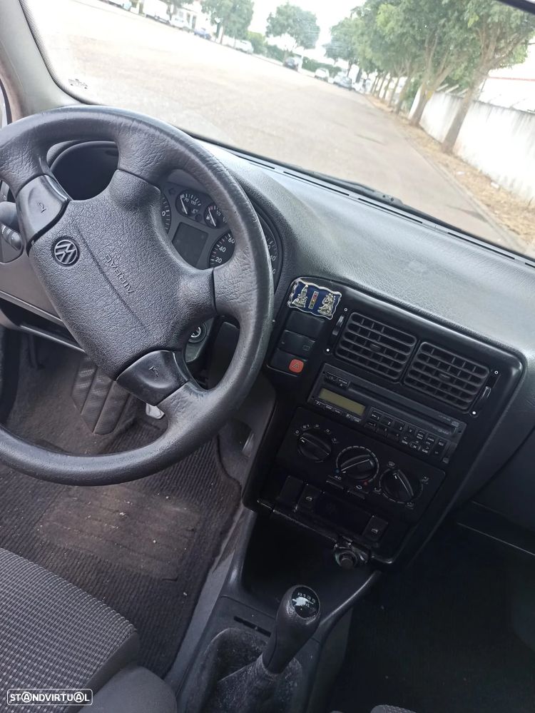 VW Polo 1.0 Confortline AC - 10
