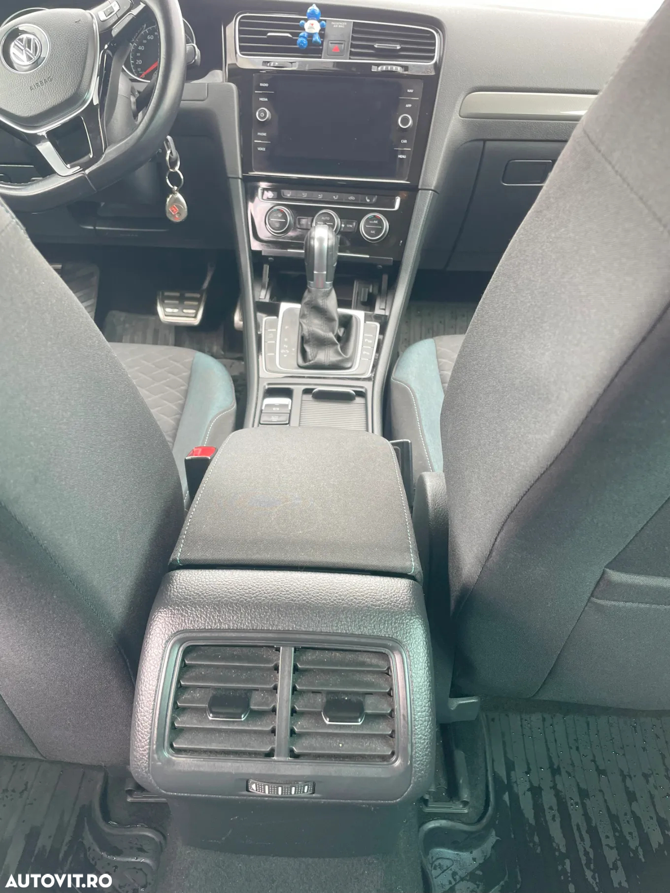 Volkswagen Golf Variant 1.6 TDI SCR DSG IQ.DRIVE - 15