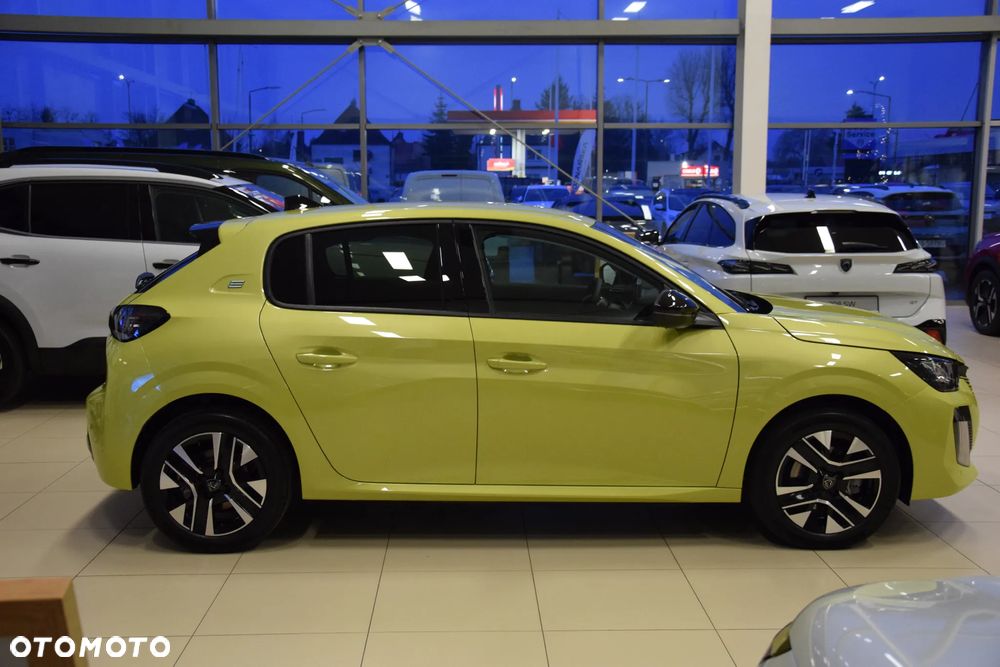 Peugeot 208 Allure - 14