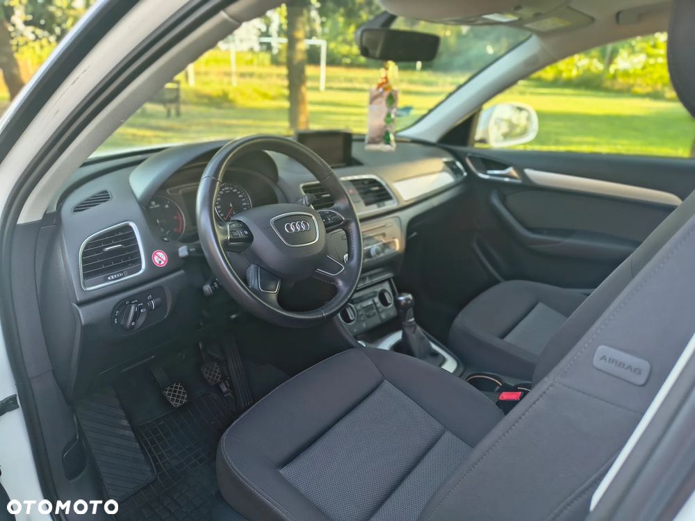 Audi Q3 2.0 TDI - 9