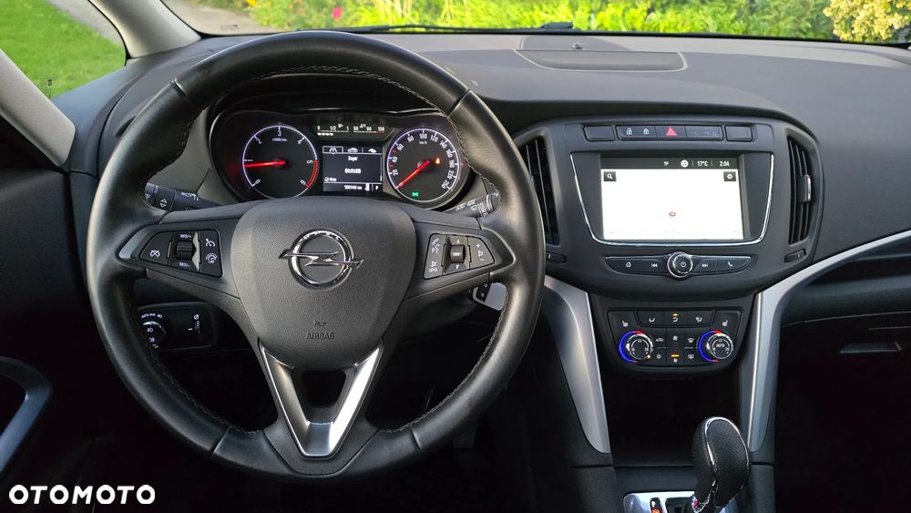 Opel Zafira - 14