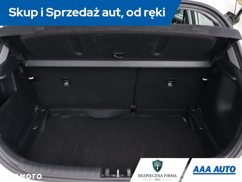 Kia Rio - 14