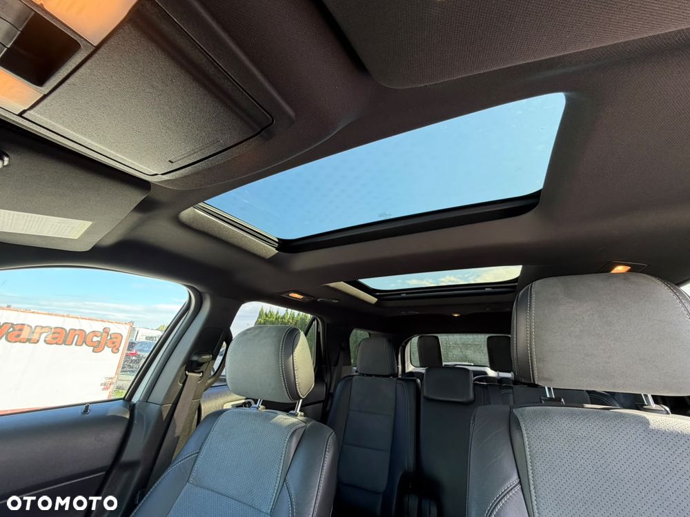 Ford Explorer - 22