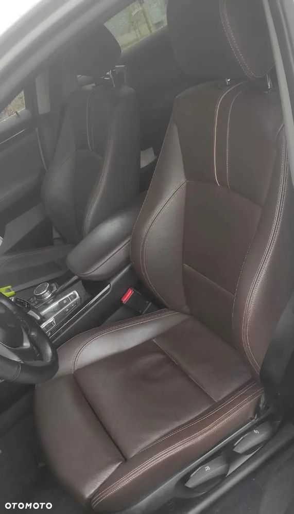 BMW X4 xDrive20d xLine - 6