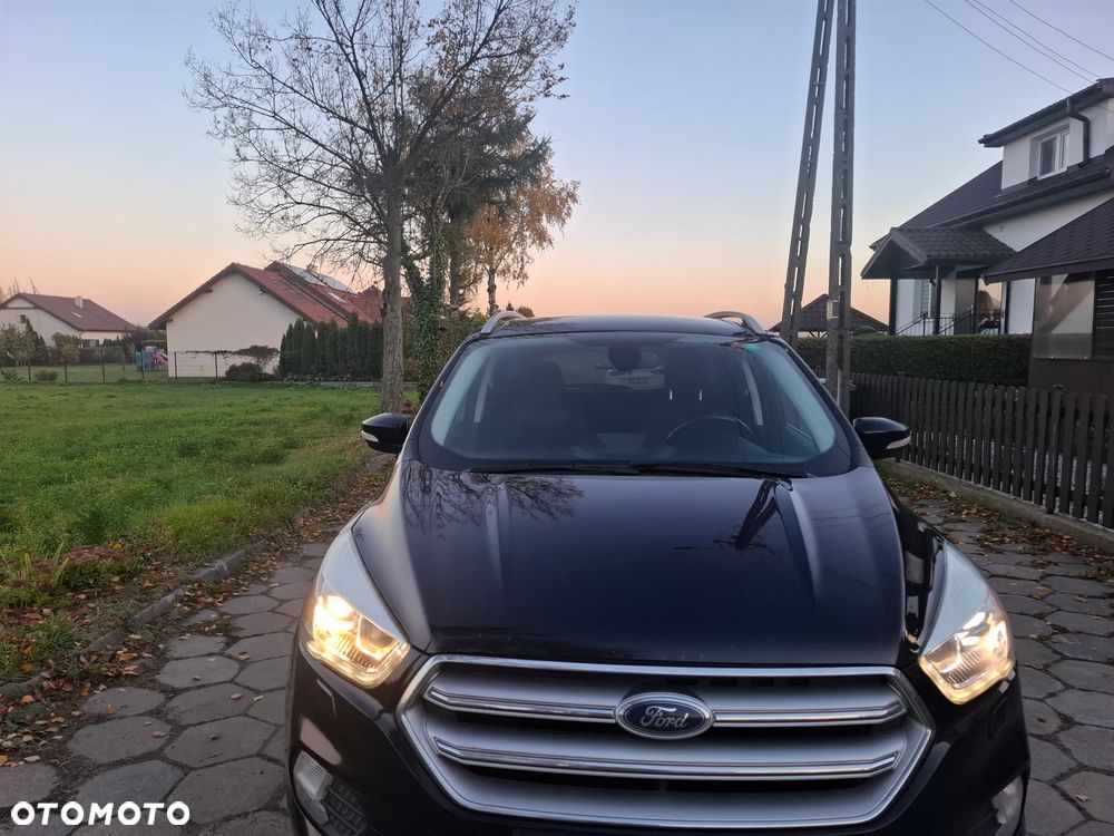 Ford Kuga - 2
