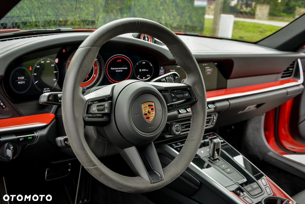 Porsche 911 Turbo S - 27