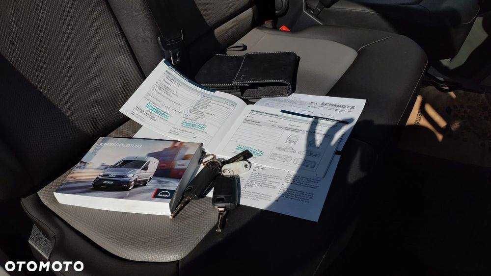 Volkswagen Crafter 4motion 4x4 12 2021 klima 14700km bezwypadkowy - 7