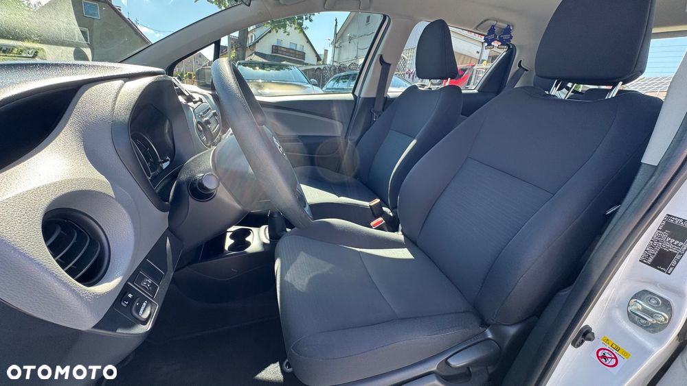 Toyota Yaris 1.0 Sol - 14