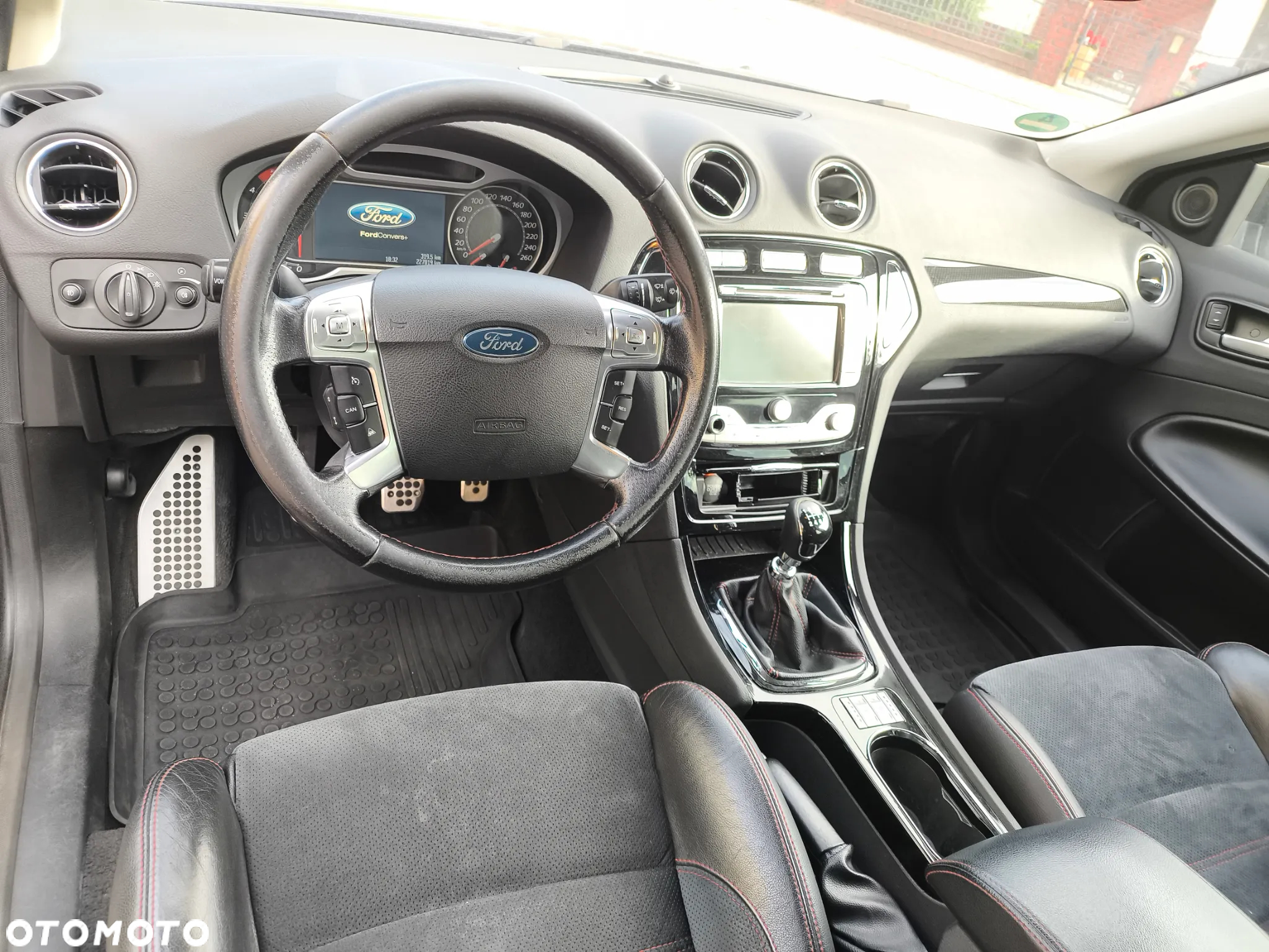 Ford Mondeo Turnier 2.2 TDCi Titanium S - 11