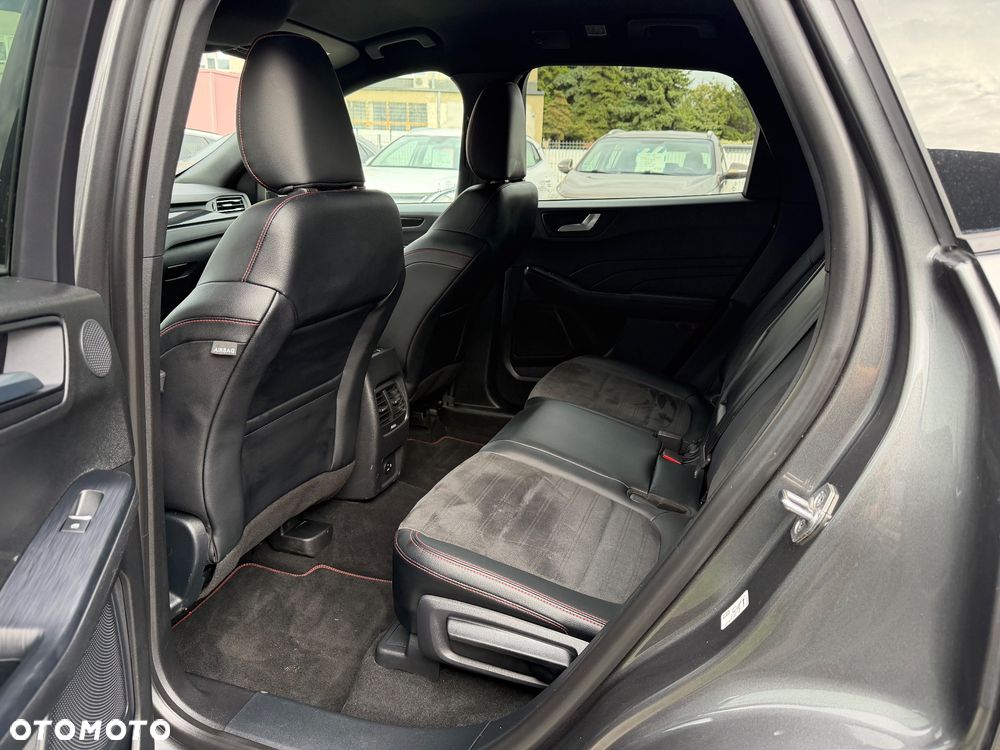 Ford Kuga 2.0 EcoBlue 4x4 ST-LINE X - 27