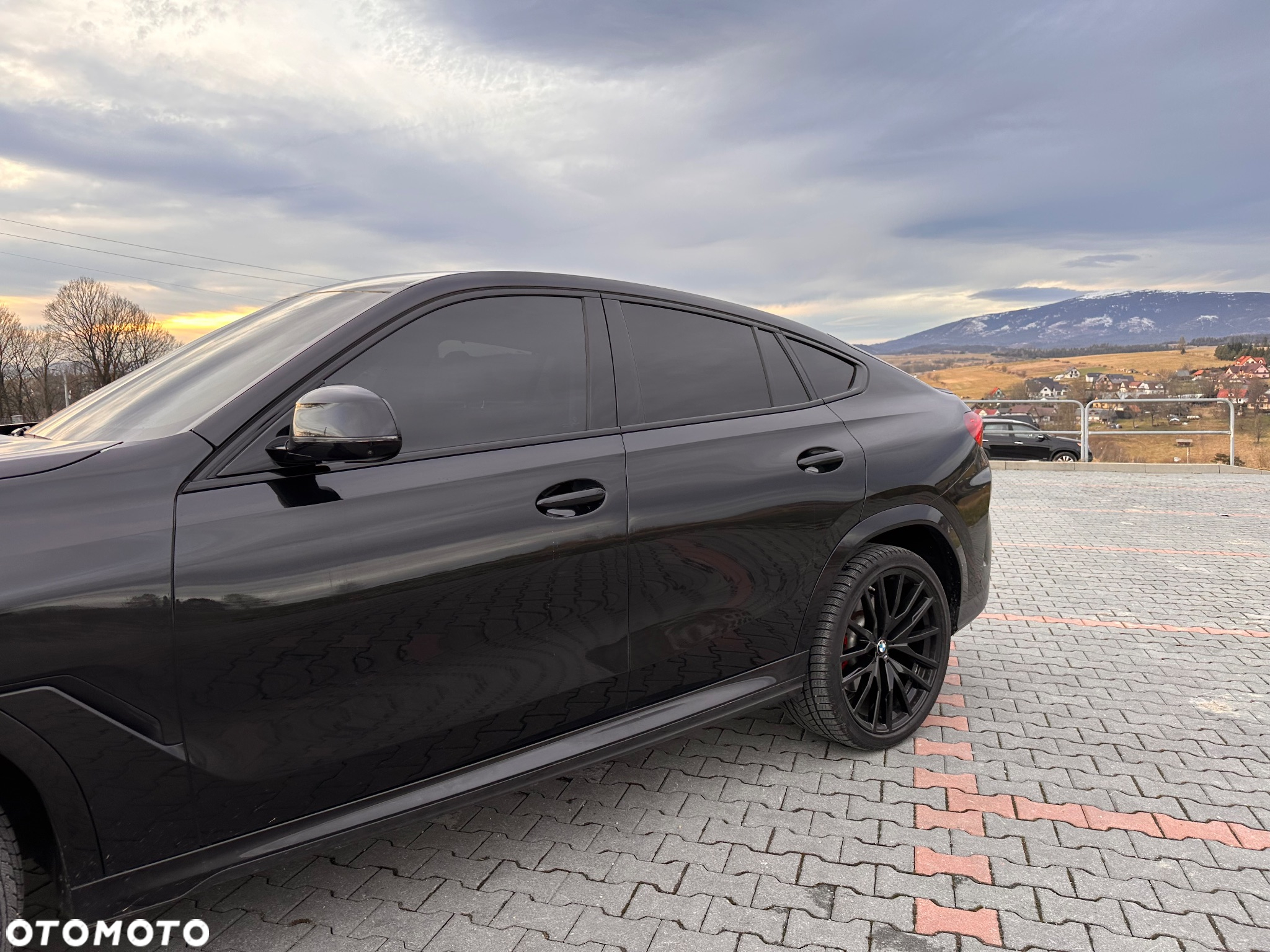BMW X6 M50i - 22