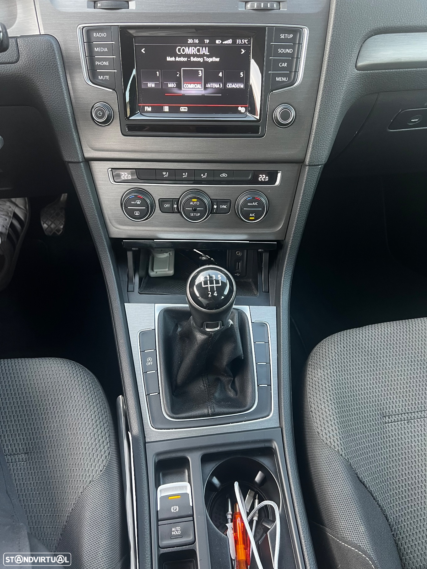 VW Golf 1.6 TDi Confortline - 9