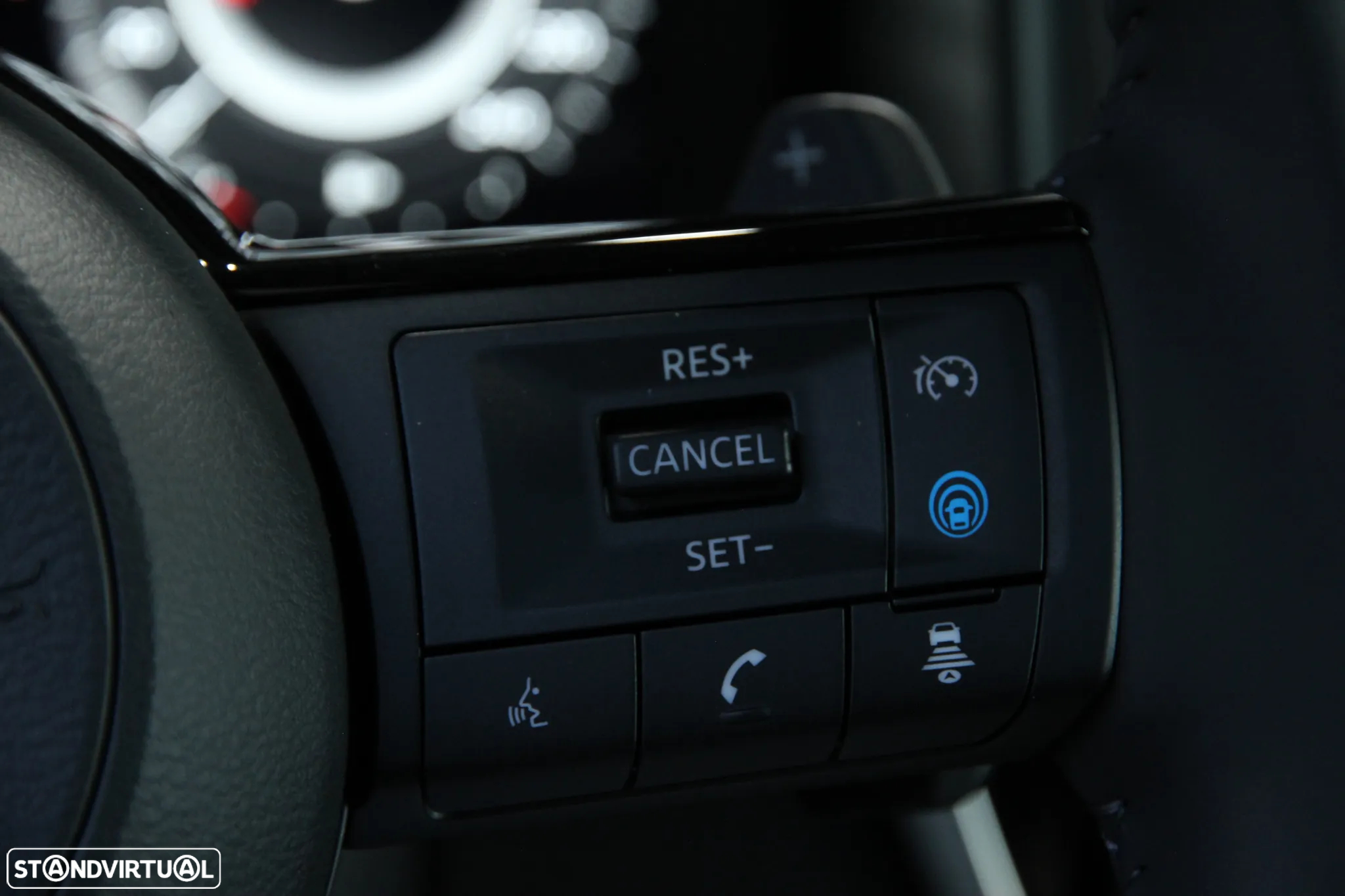 Nissan Qashqai 1.3 DIG-T Advance Xtronic - 17