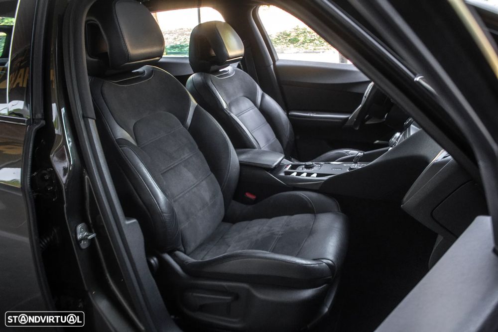 Citroën DS5 2.0 HDi Hybrid4 So Chic CMP6 - 25