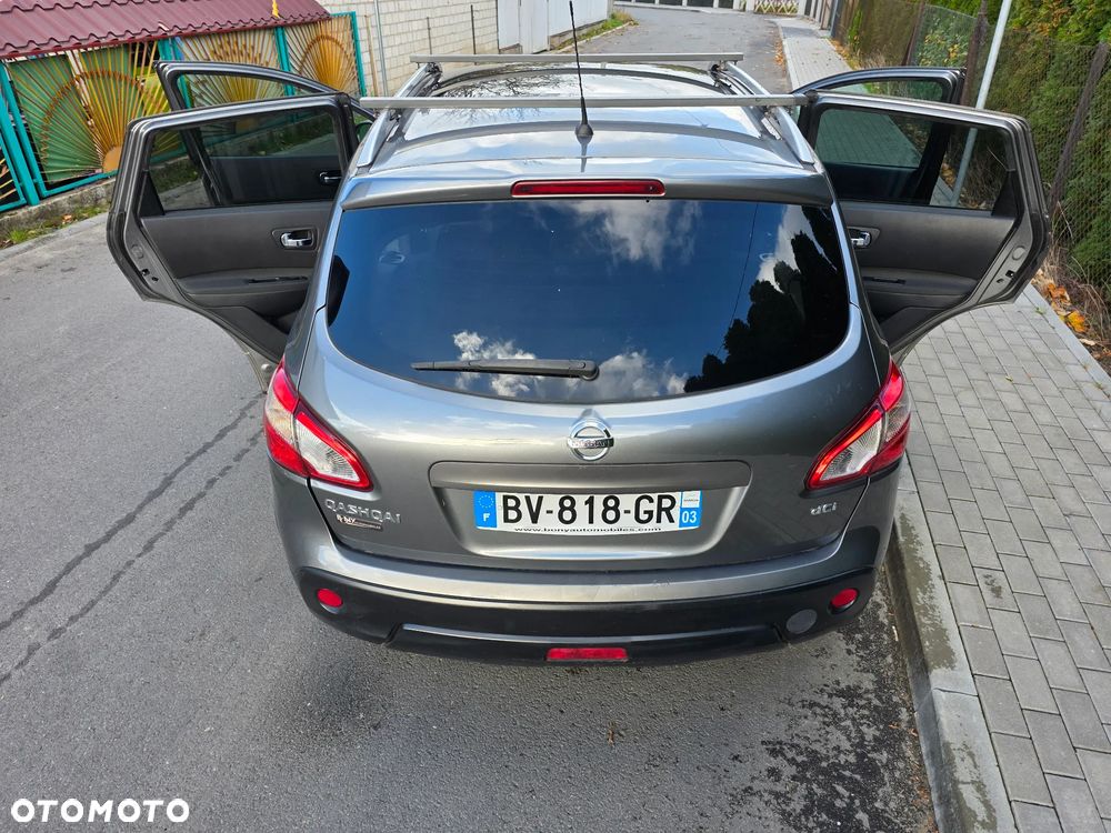 Nissan Qashqai 2.0 dCi 4 x 4 DPF tekna - 18