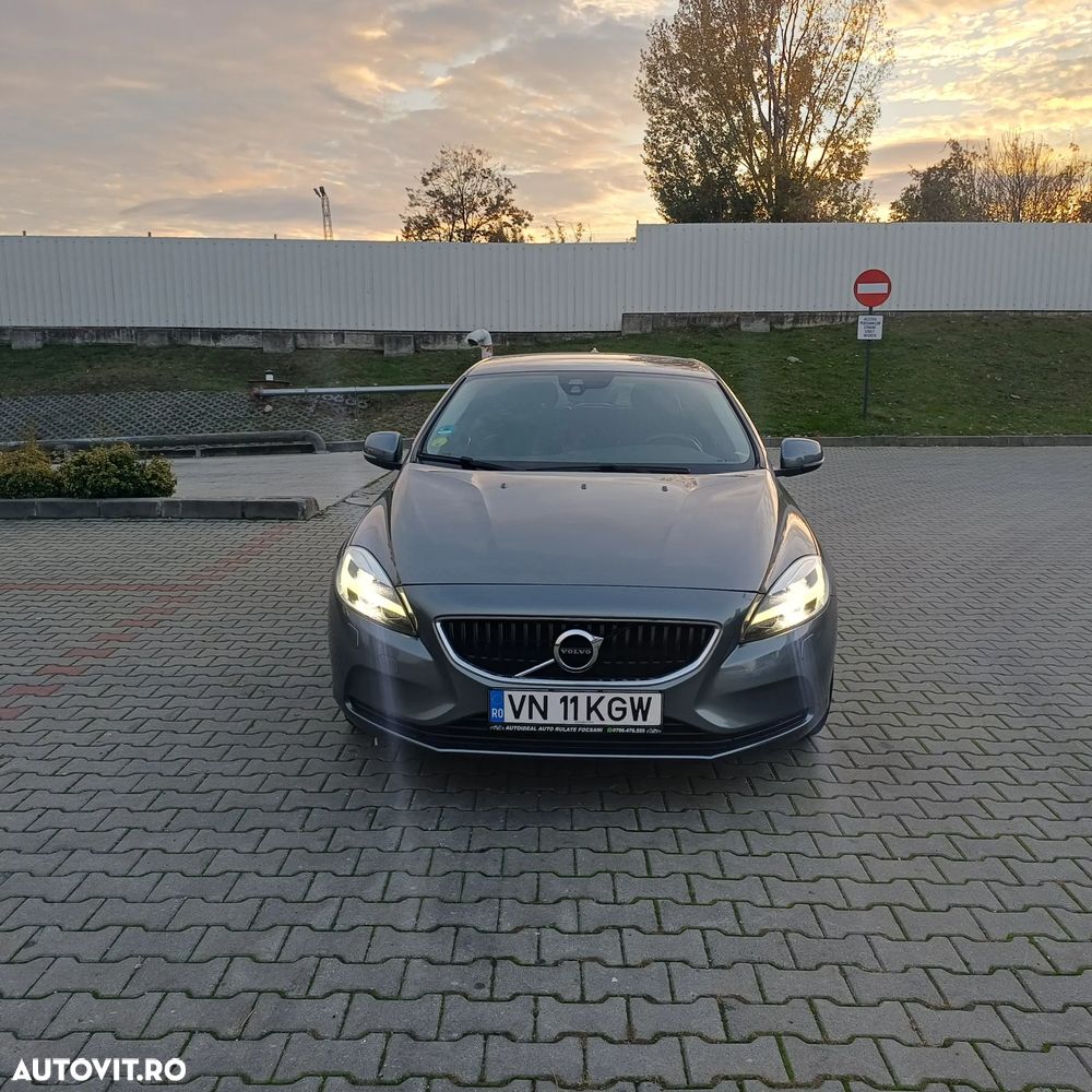 Volvo V40 2017 photo 4