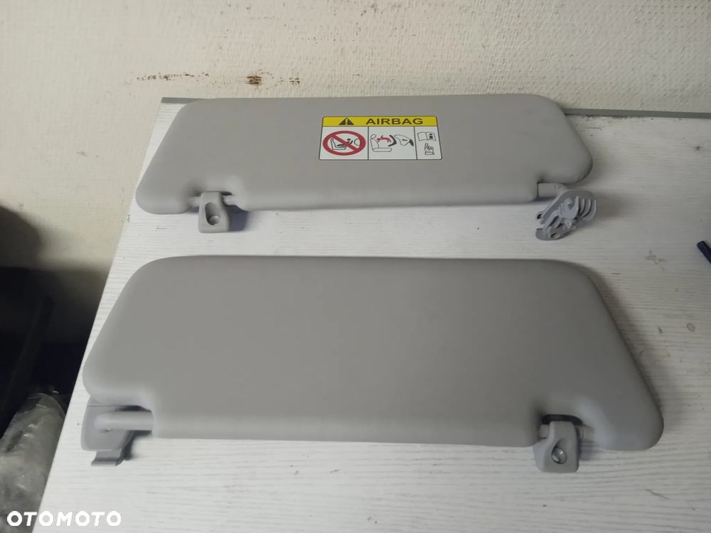 ZASŁONECZNIK LEWY LUB PRAWY HYUNDAI IONIQ 19-22 - 1