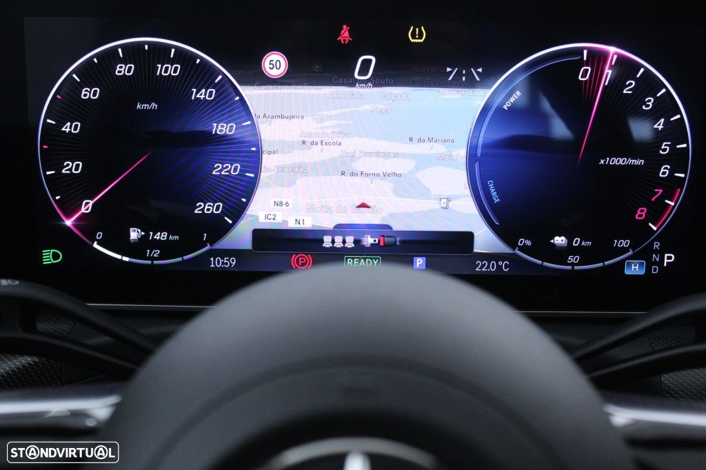 Mercedes-Benz C 300 e AMG Line - 26