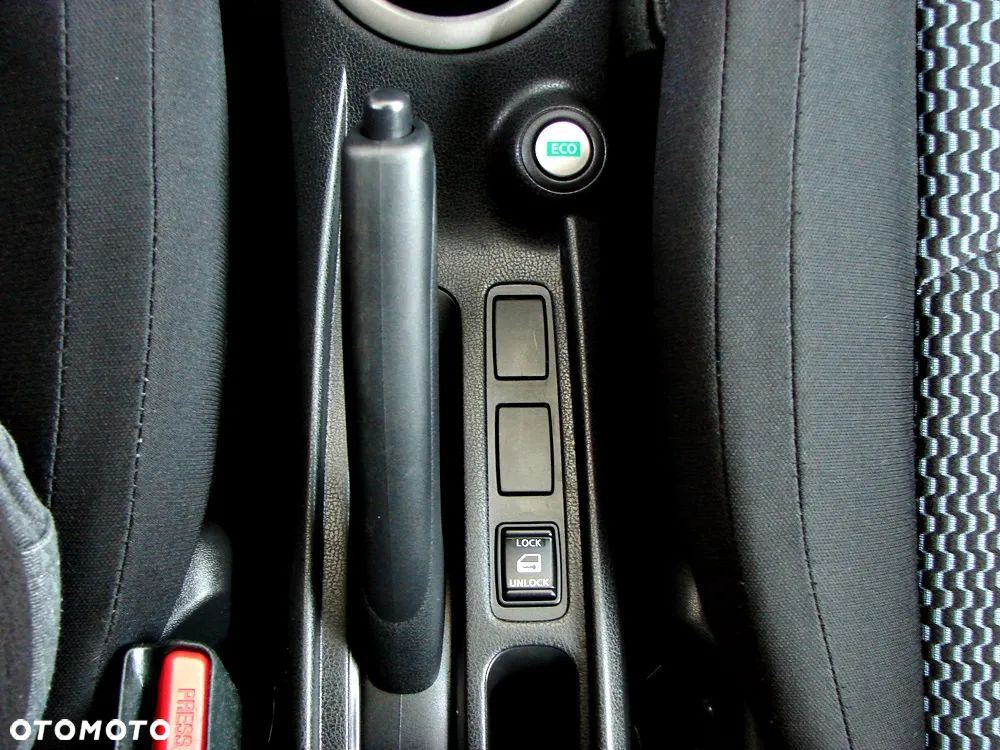 Nissan Note 1.2 Tekna - 28