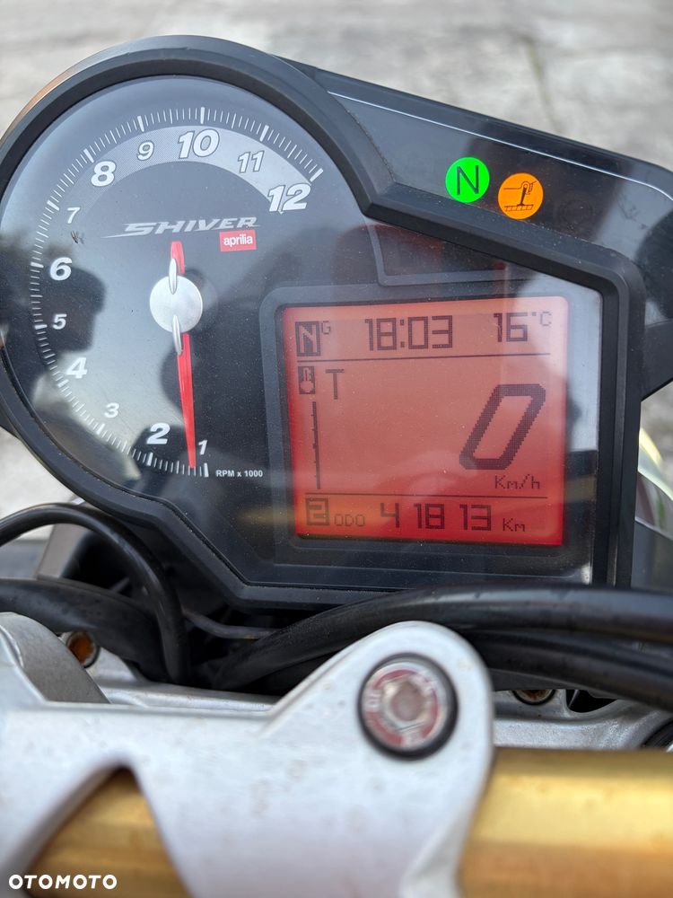 Aprilia Shiver - 11