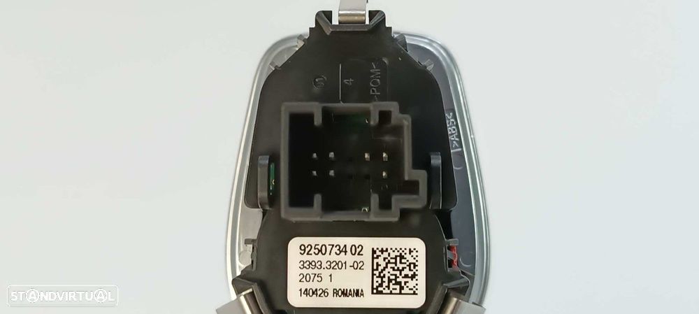 INSERIR INTERRUPTOR DE PARADA BMW SERIE 3 LIM. (F30) 318D - 4