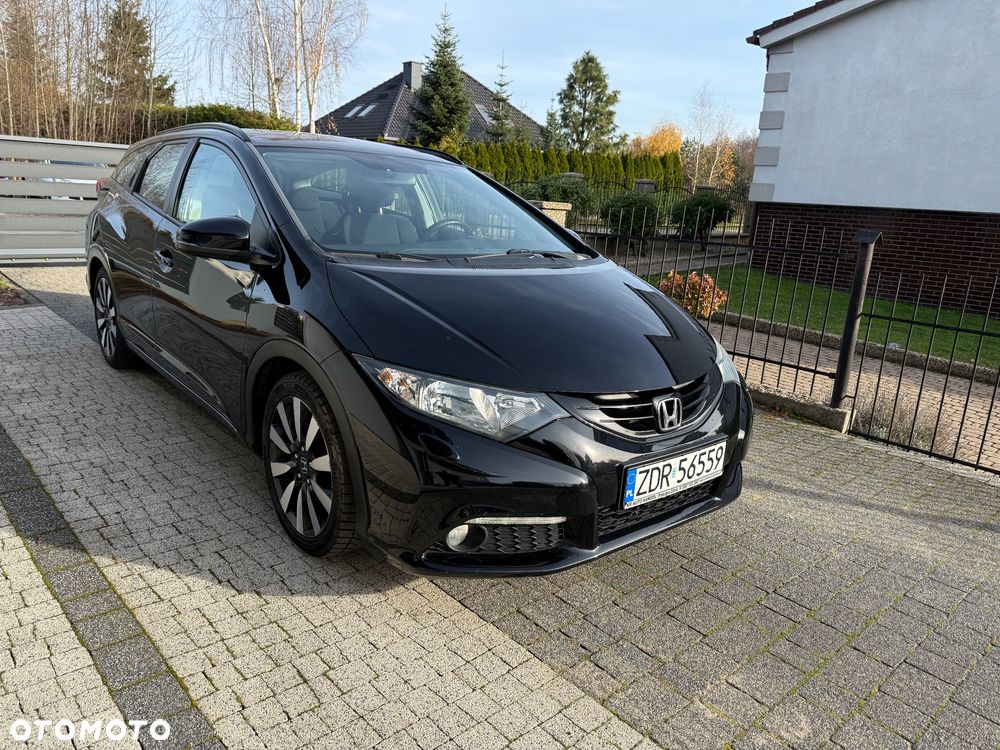 Honda Civic 1.6 i-DTEC Executive Navi - 25