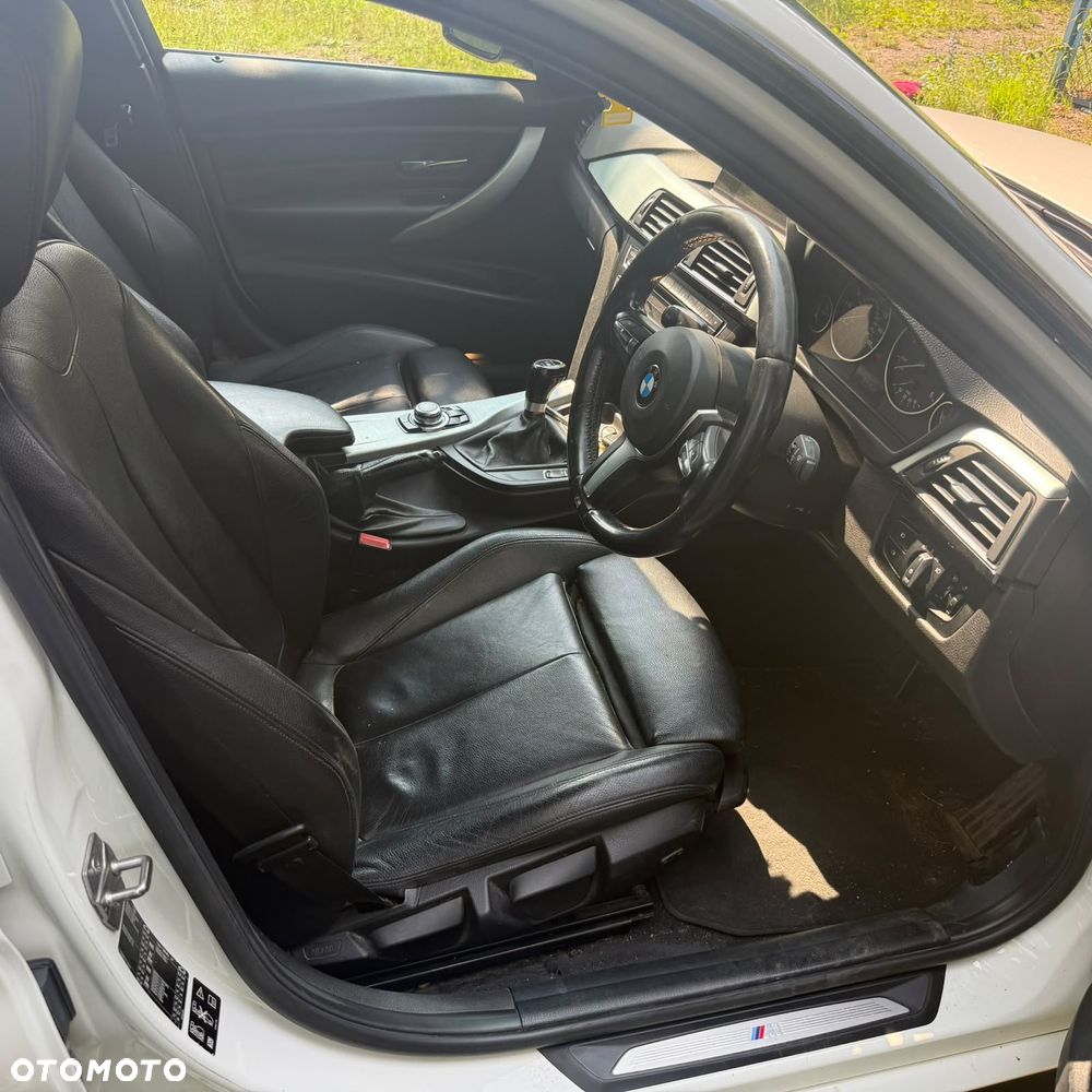 BMW Seria 3 320d xDrive M Sport - 8