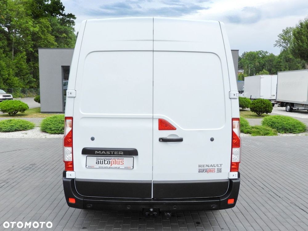 Renault MASTER FURGON BRYGADÓWKA 7 MIEJSC LEDY KLIMATYZACJA  135KM - 12
