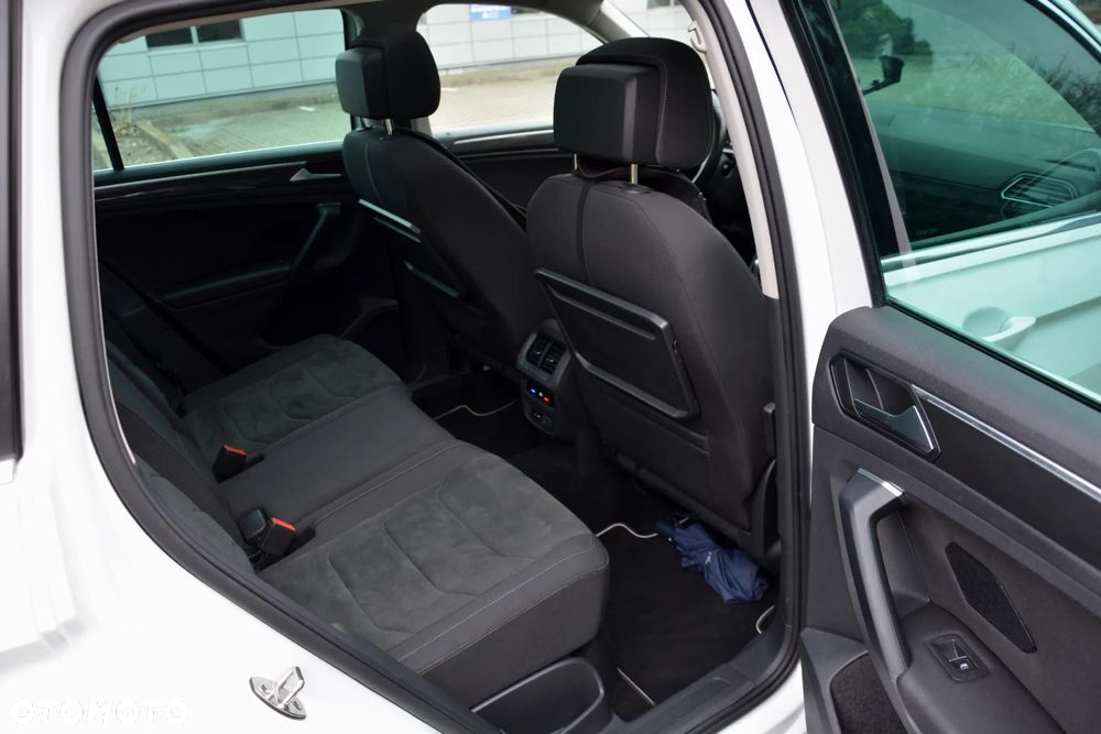 Volkswagen Tiguan 2.0 TDI SCR 4Motion (BlueMotion Techn.) DSG Highline - 27