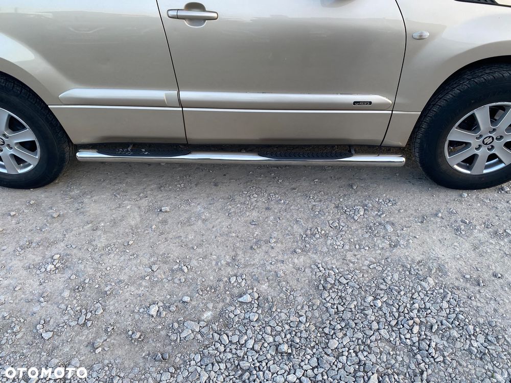 Suzuki Grand Vitara 2.0 De luxe - 17