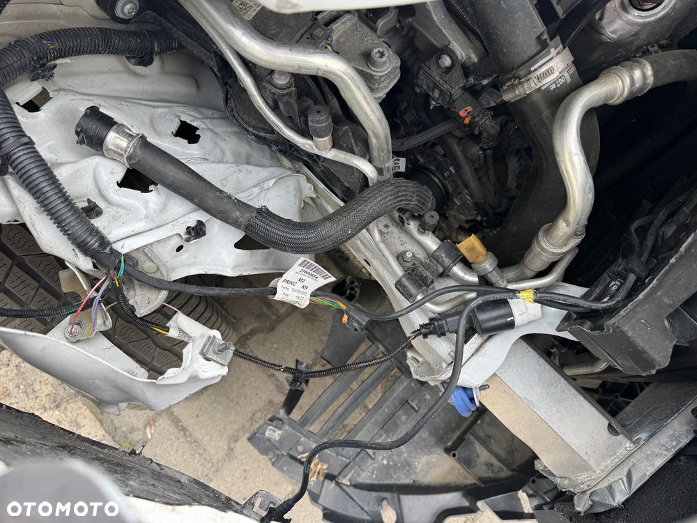 Toyota PROACE CITY ASYSTENT PASA RUCHU, KAMERA COFANIA, KLIMATYZACJA NAWIGACJA TEMPOMAT - 27