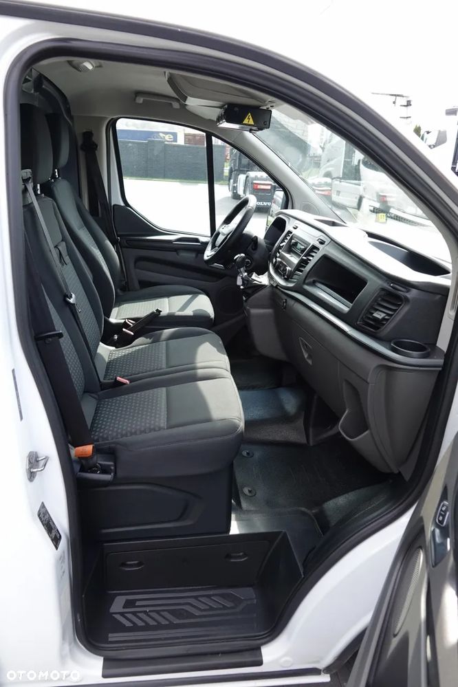 Ford TRANSIT / CHŁODNIA / TRZY ZABUDOWY IZOTERMICZNE / TRIO TEMPERATURA / SPROWADZONY - 35