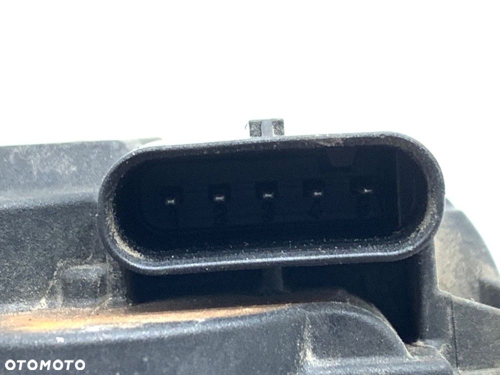 PRZEPUSTNICA WYDECHU  MERCEDES-BENZ GLC (X253) 2015 - 2022 220 d 4-matic (253.915) 143 kW [194 KM] - 3