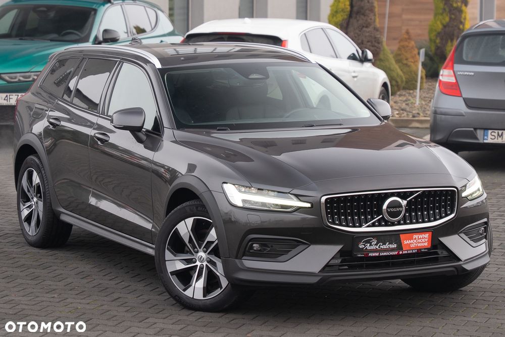 Volvo V60 Cross Country B4 D AWD Geartronic Pro - 7
