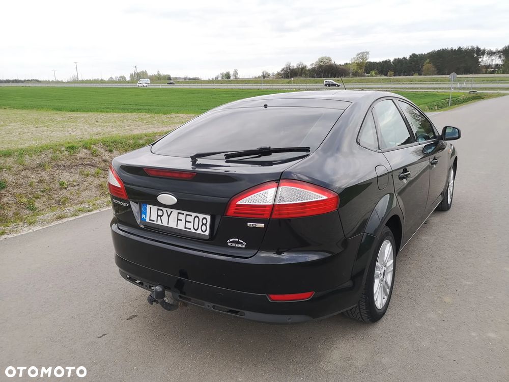 Ford Mondeo 1.8 TDCi Titanium - 25