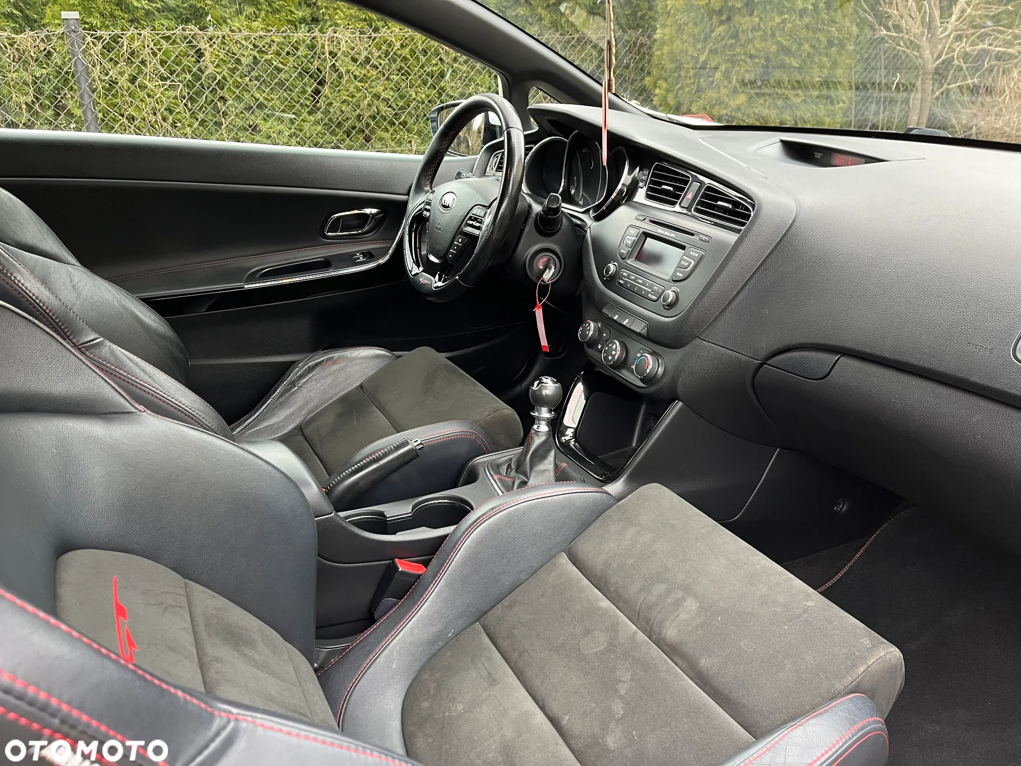 Kia Ceed 1.6 T-GDI GT - 18