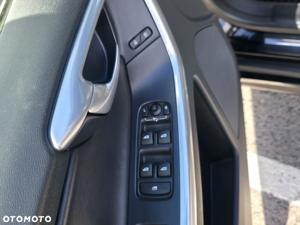 Volvo XC 60 D4 Geartronic Summum - 20