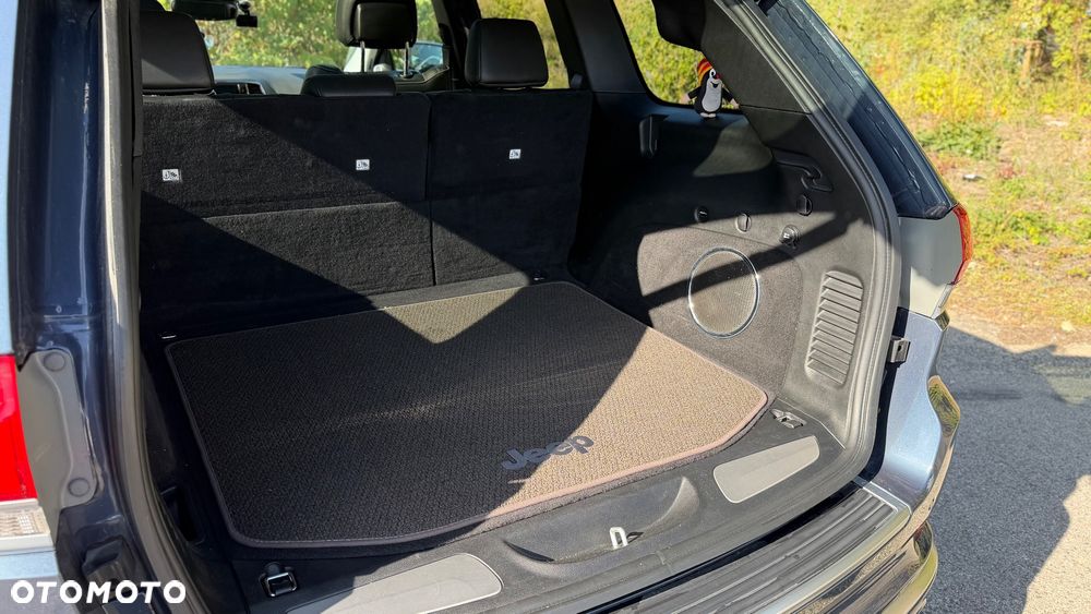 Jeep Grand Cherokee 5.7 V8 HEMI Summit - 19