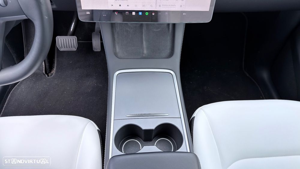 Tesla Model Y Long Range Tração Integral - 21