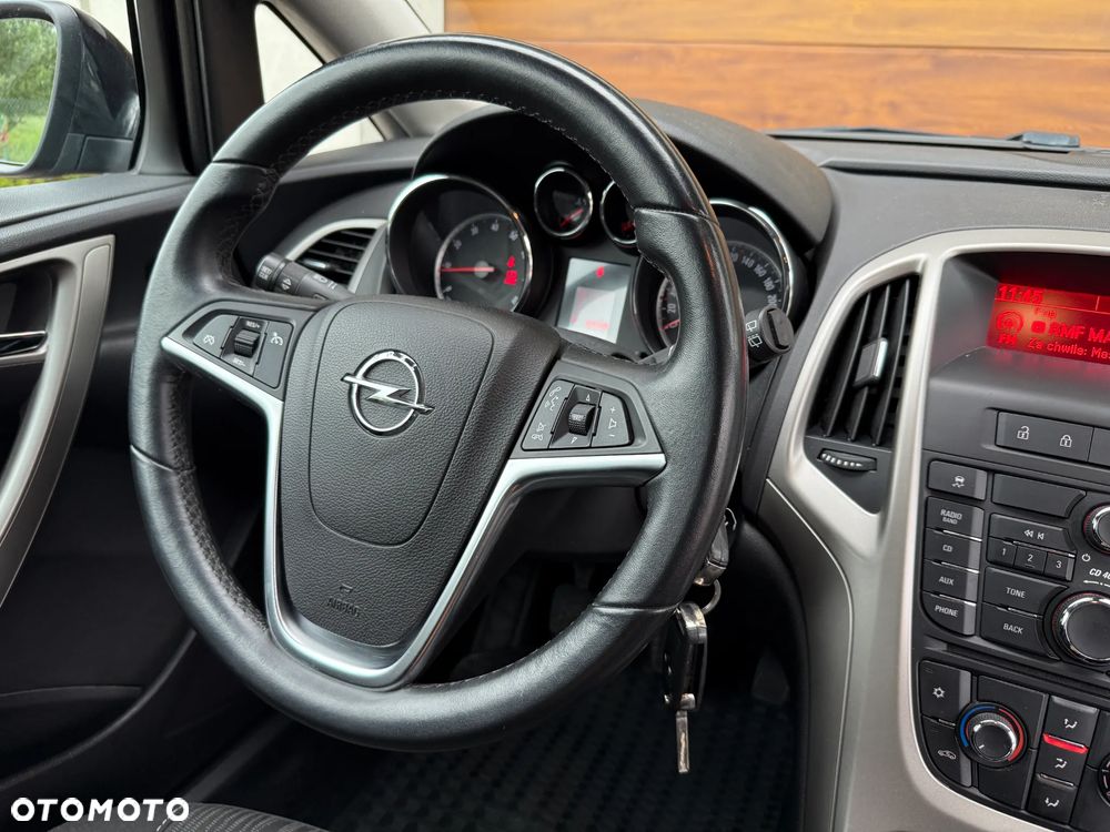 Opel Astra - 8