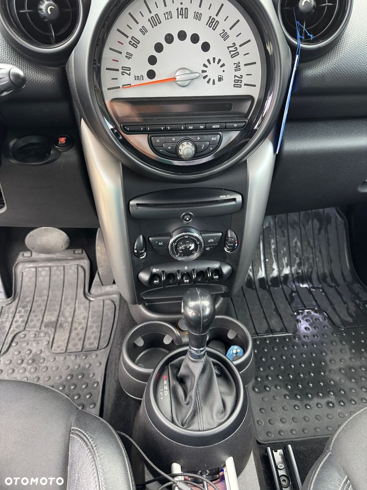 MINI Paceman Cooper D ALL4 - 10