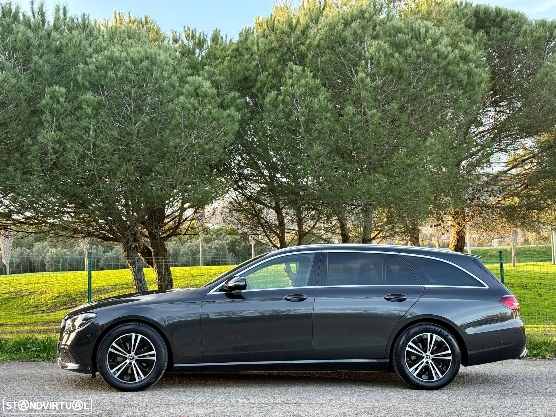 Mercedes-Benz E 220 d Avantgarde - 8