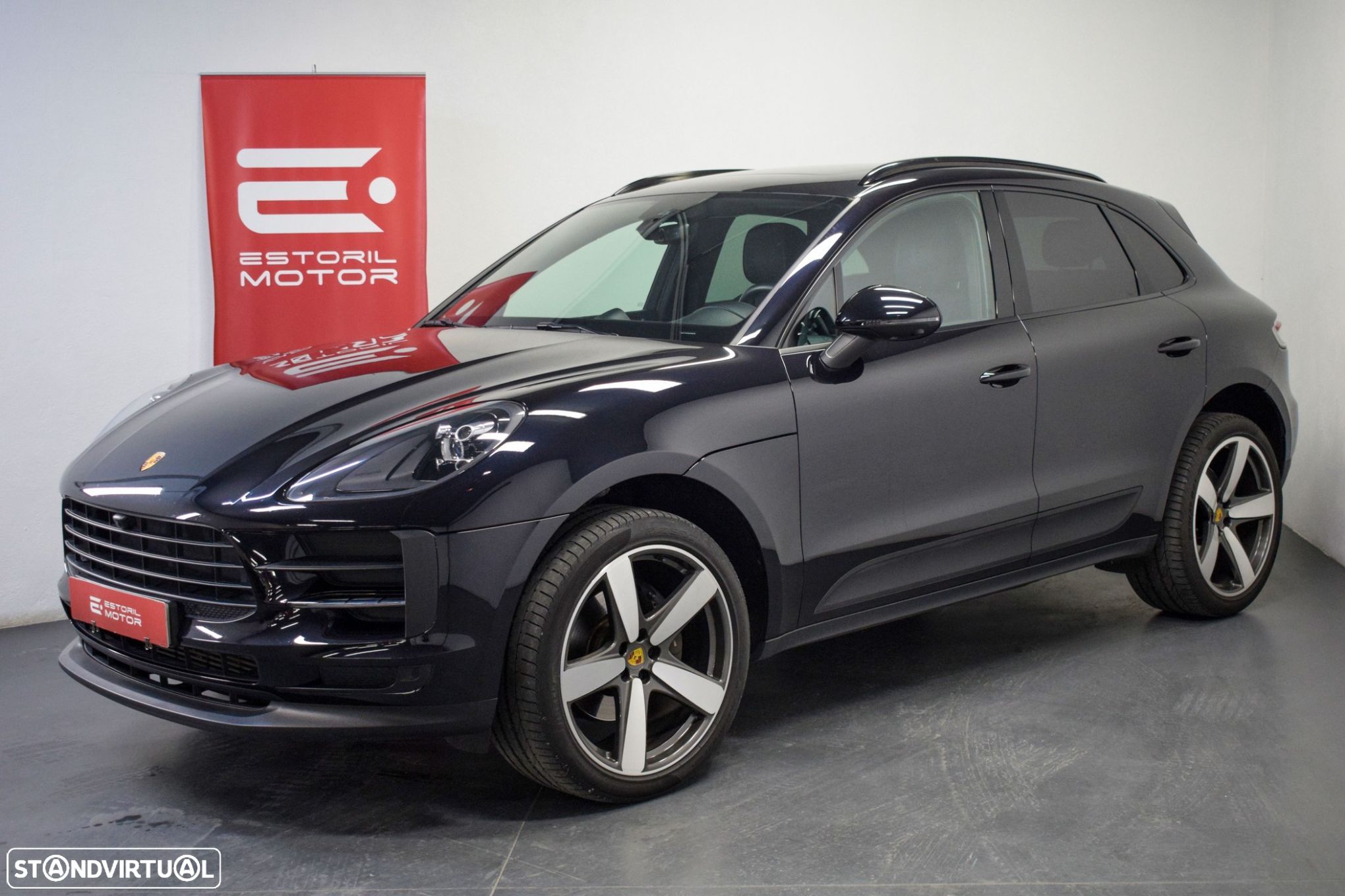 Porsche Macan Standard - 1
